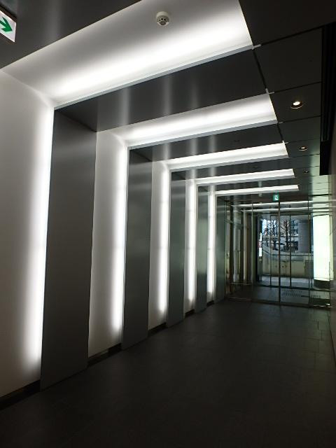 サクセス銀座７ビルホール②