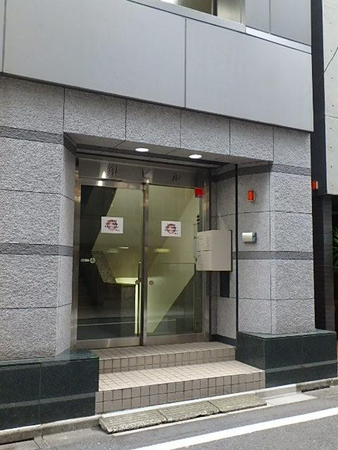 銀座７丁目銀ビルエントランス①