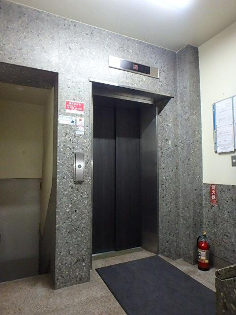 銀座７丁目銀ビルホール②