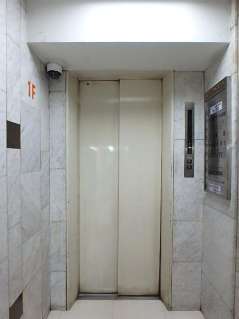 江島屋ビルホール③