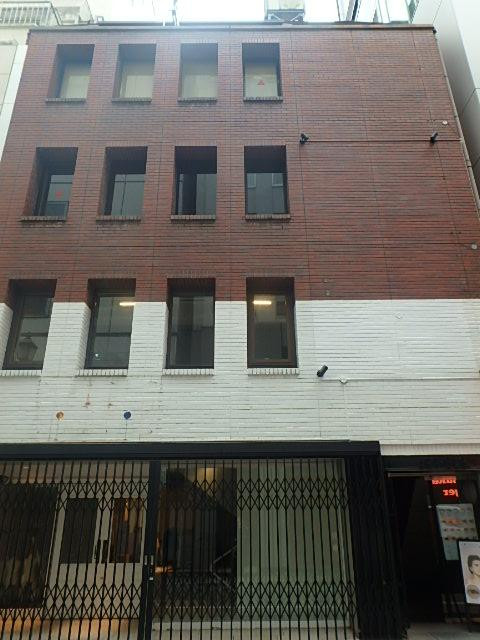 アートビル外観①(メイン)