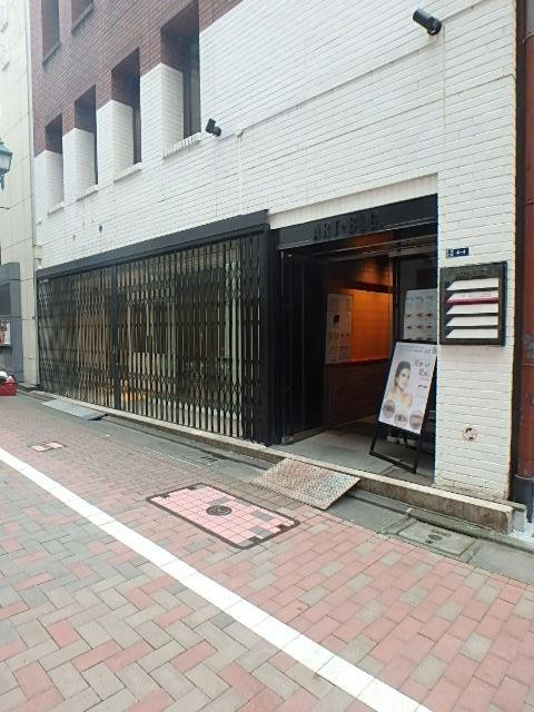 アートビルエントランス①