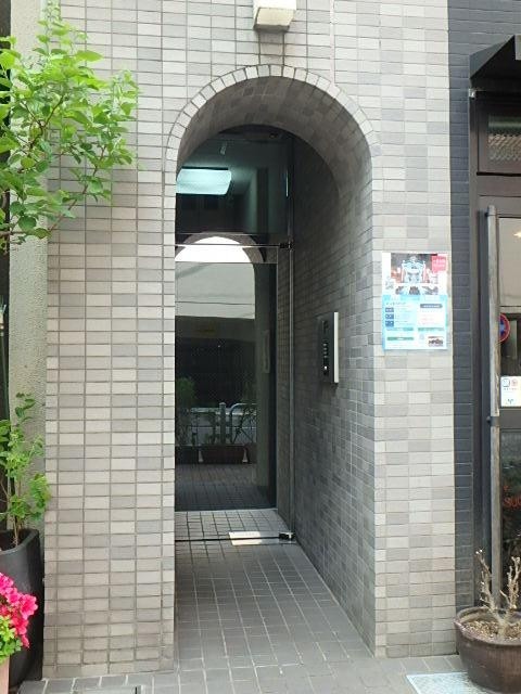 春日ビルエントランス②