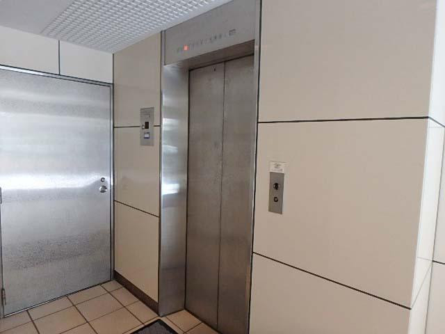 ホール②