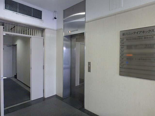 ホール②
