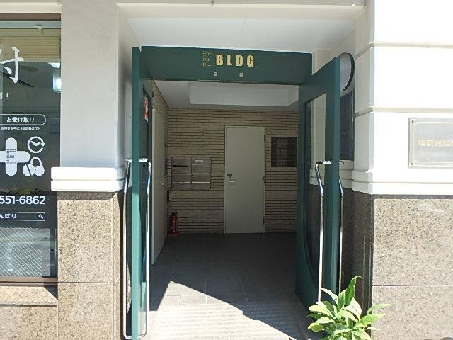 Ｅビルエントランス②