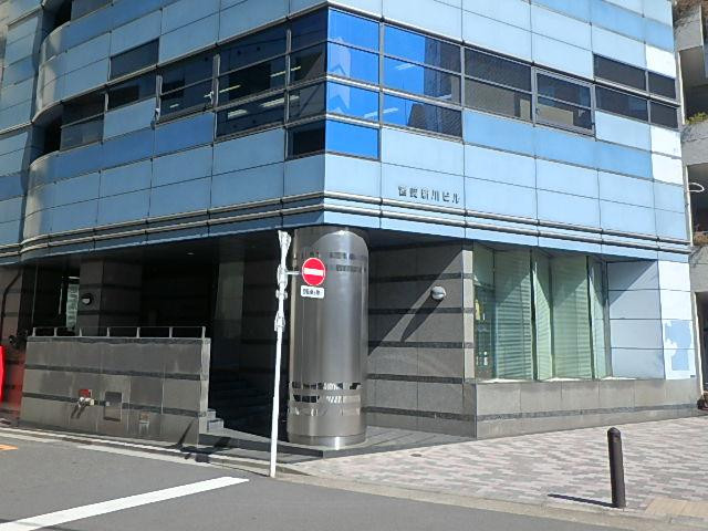 エントランス①