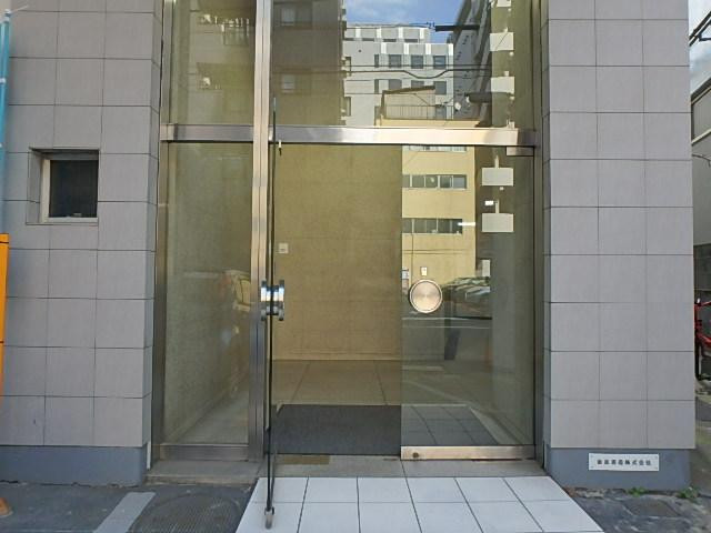 金盃第３ビルエントランス②