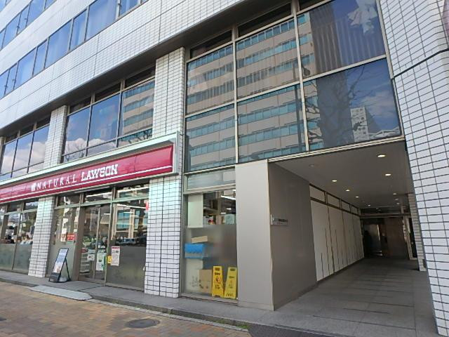 大豊アネックスエントランス①