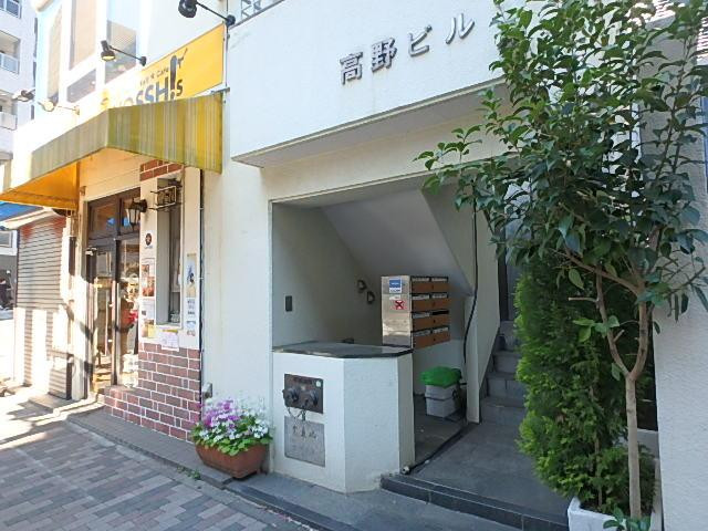 高野ビルエントランス①