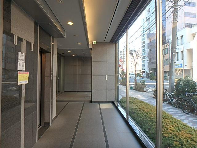 ホール⑤
