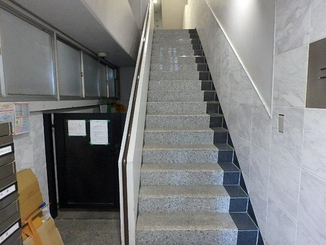 ニッテイビルホール①