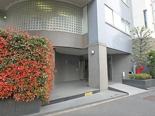 エントランス①