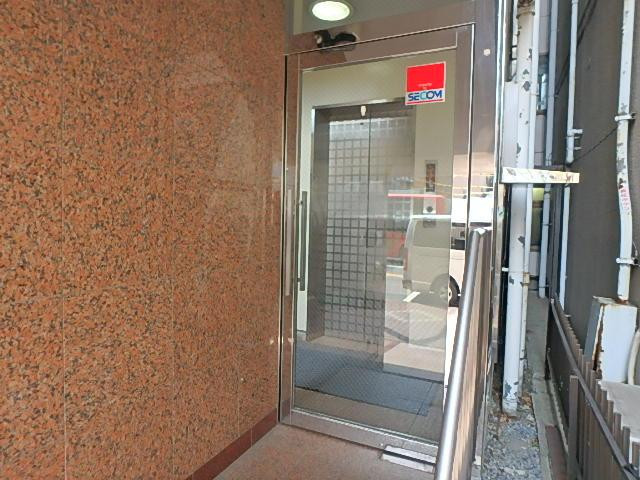 アーベイン三井ビルエントランス②