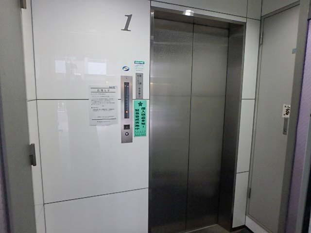 新富３Ｔビルホール①