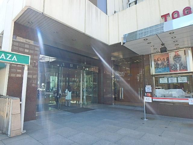 東劇ビルエントランス①
