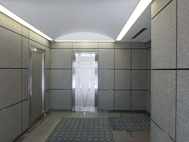 ポワソンブルービルホール①