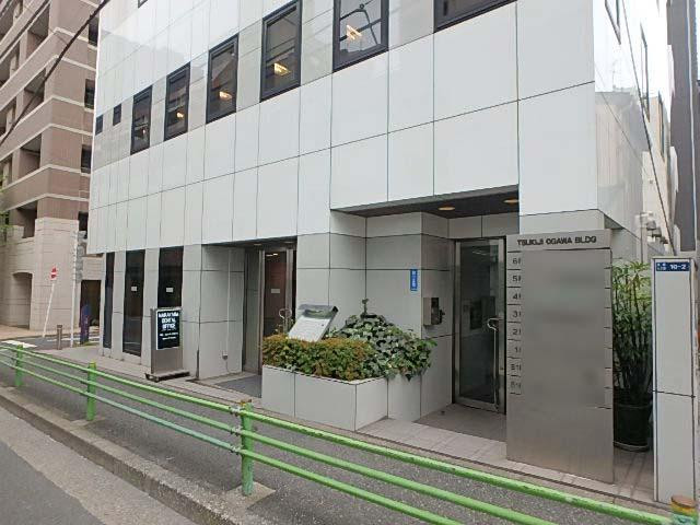 築地小川ビルエントランス①