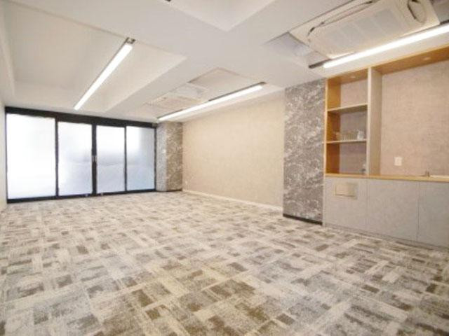 ＳＴＲＡＤＡ　ＧＩＮＺＡ　ＥＡＳＴ室内②