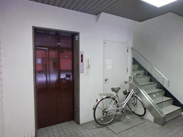 東銀座ビルホール①