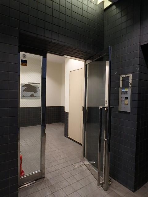 築地スカイビルホール②