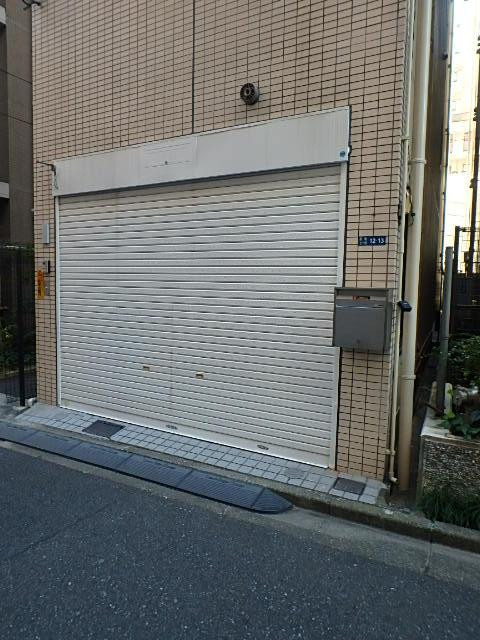 築地７丁目戸建エントランス①
