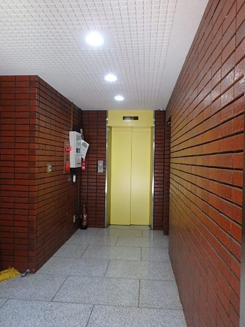 川正ビルホール①