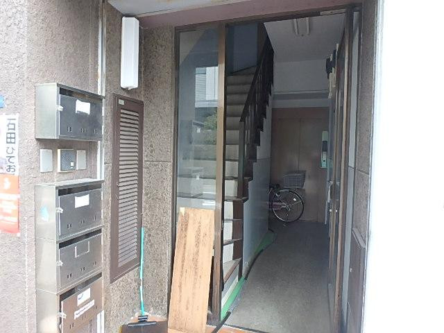 トーヨービルエントランス②