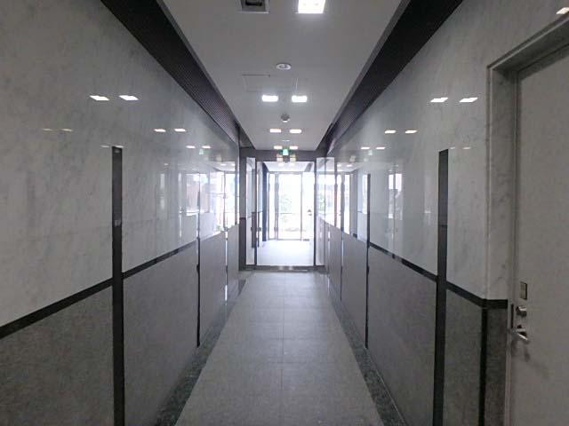 ホール④