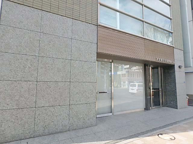 エントランス①