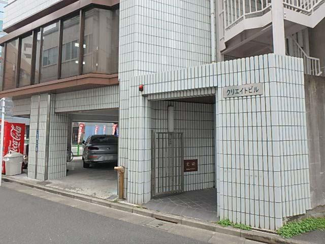 クリエイトビルエントランス①