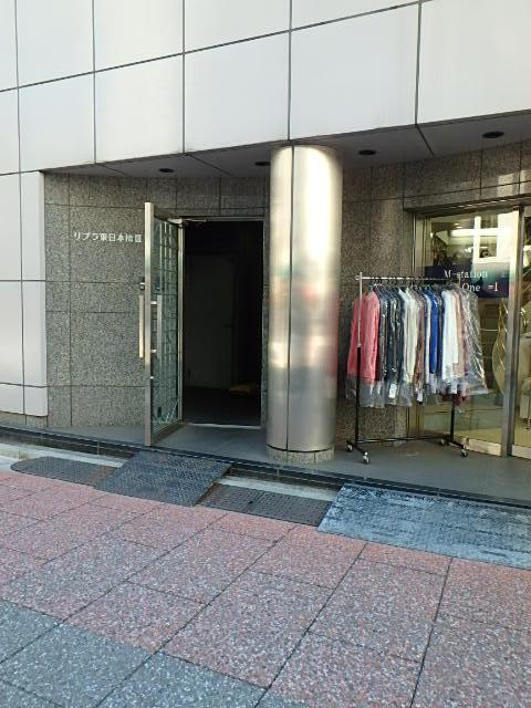 エントランス①