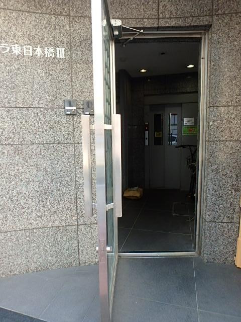 エントランス②