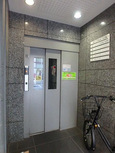 ホール②