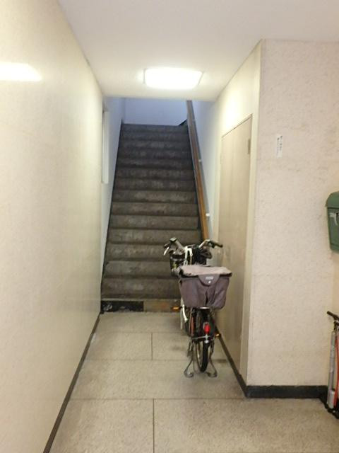 ホール①