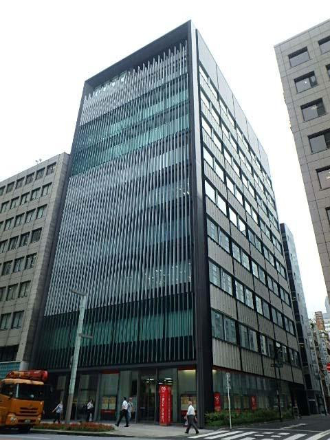 メルクロスビル外観②