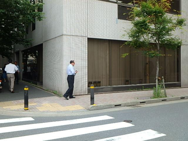 日本橋グレイスビルエントランス①