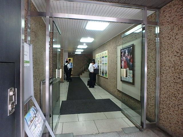八重洲山川ビルホール①