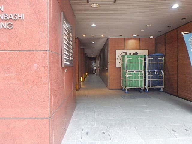 エントランス②