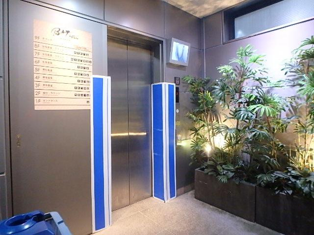 ホール②