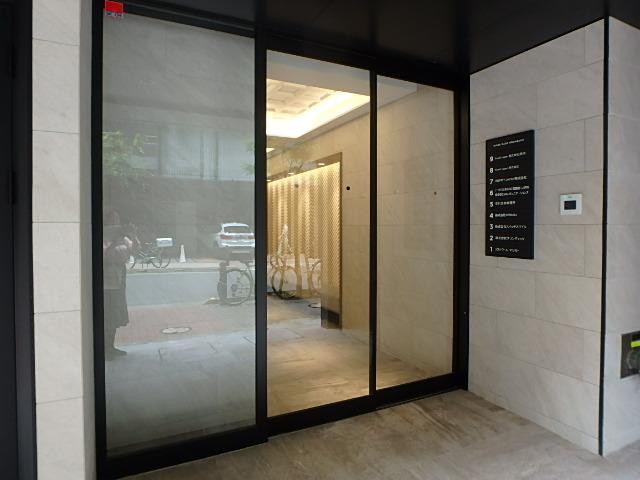 ＷＯＲＫ　ＢＡＳＥ　Ｎｉｈｏｍｂａｓｈｉ　エントランス②