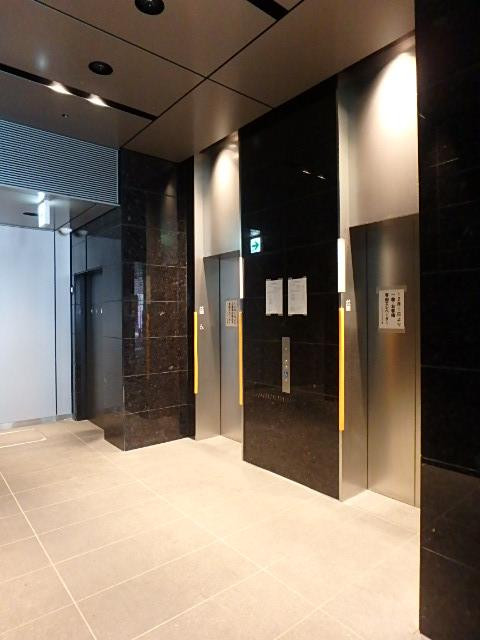 ホール②