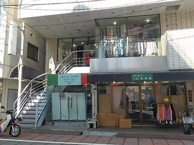 ＯＭビルエントランス①