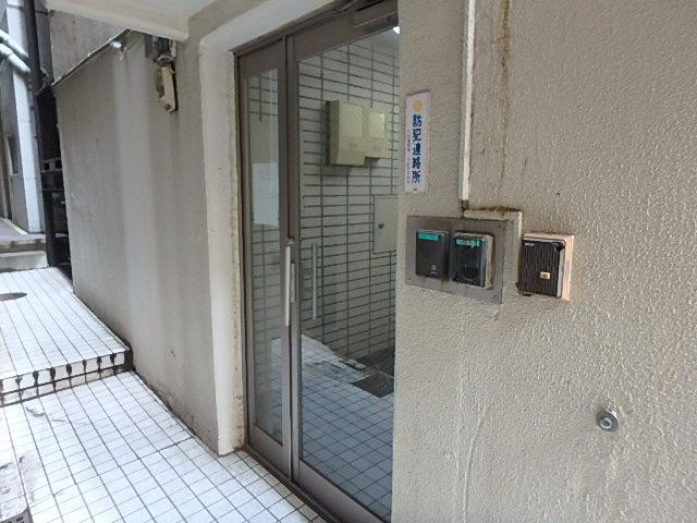 ＯＭビルエントランス②