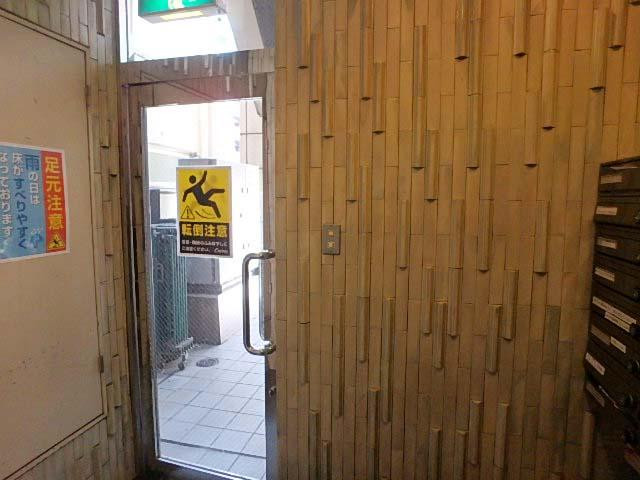 ホリーズ日本橋ビルホール②