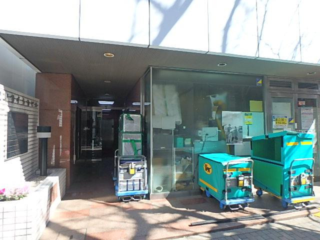 兜町サイトウビルエントランス①