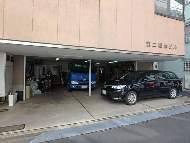 第２松木ビルエントランス①