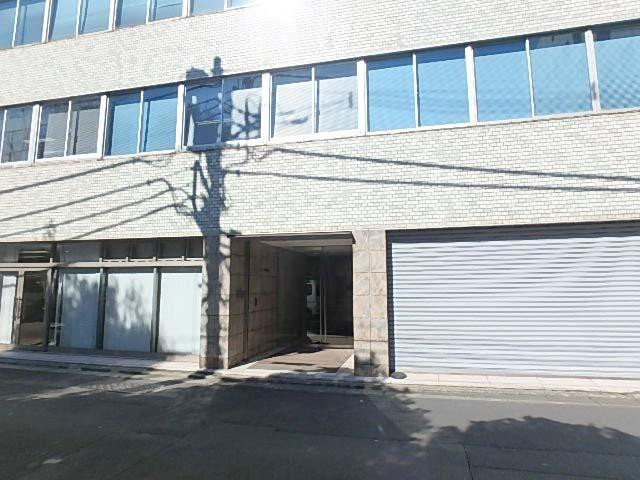 ビーエム兜町ビルエントランス①