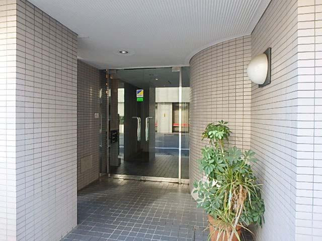 シーラックグループ日本橋兜町ビルエントランス②