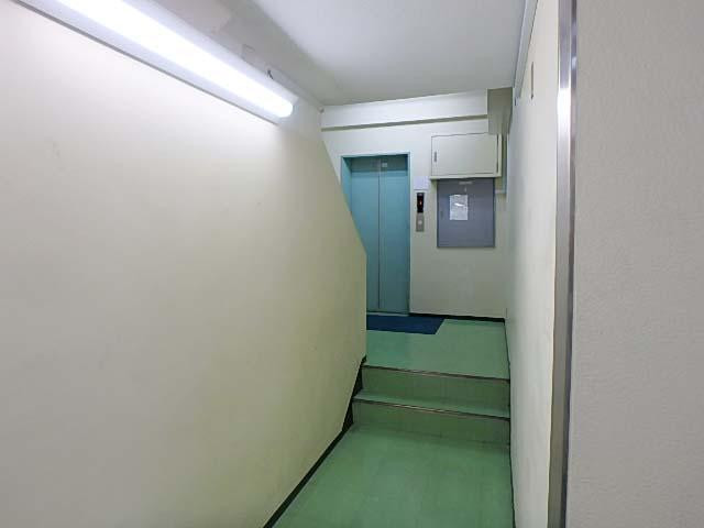 日原ビルホール②